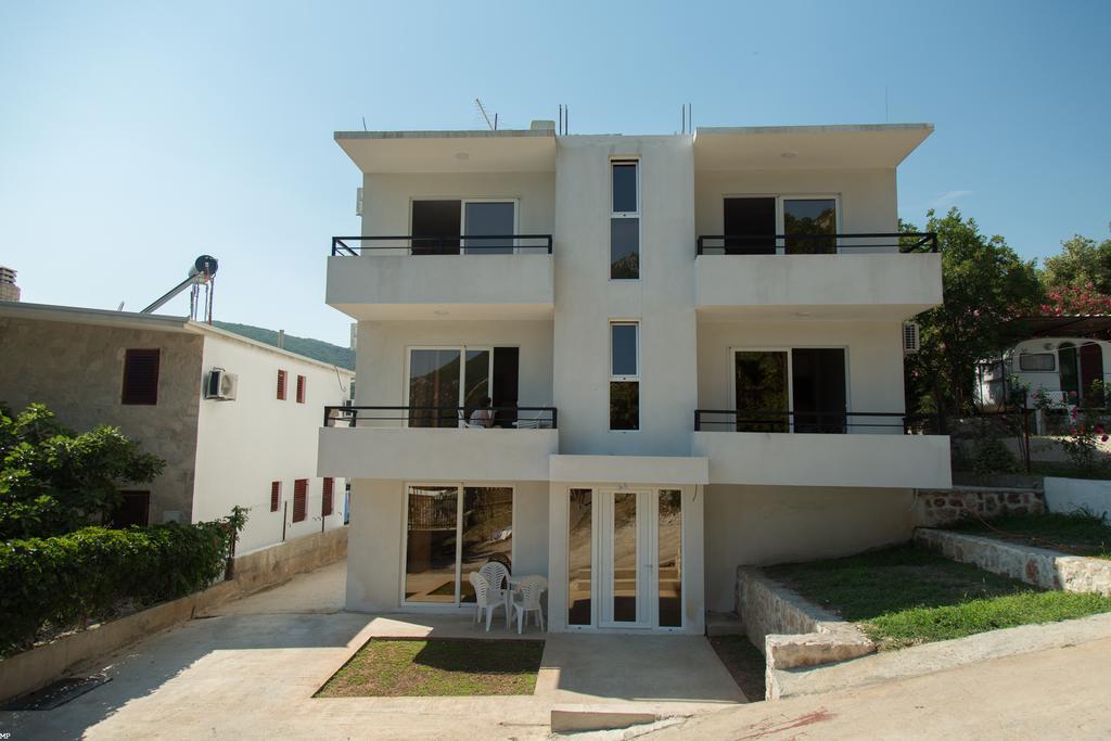 Del Mar Apartments Canj Exterior photo